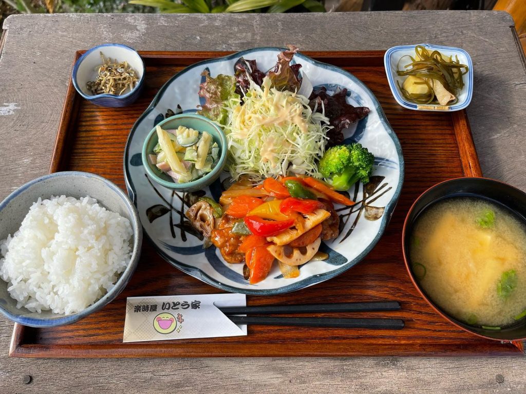 本日12月21日の定食です